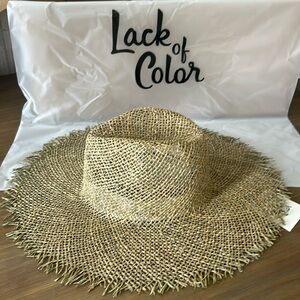 Straw sun hat